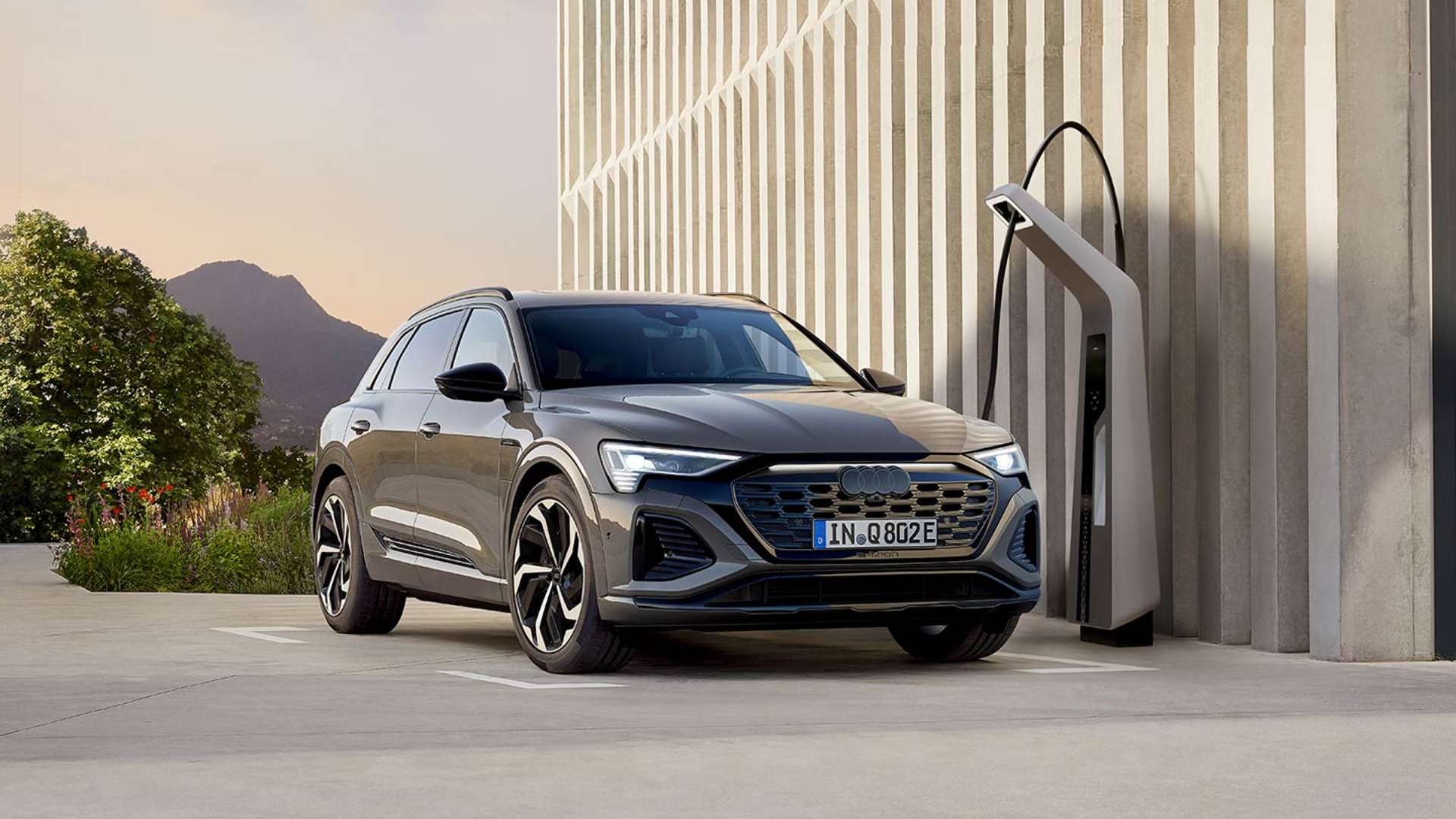 Audi Q8 e-tron suv electric car