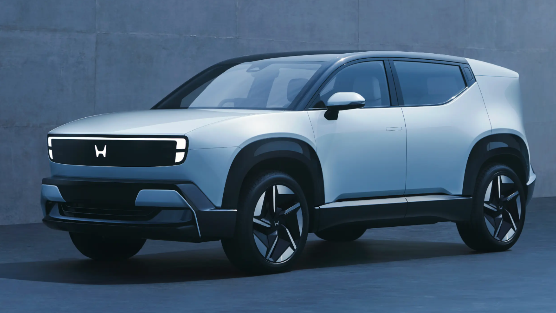 Honda 0 Alpha — front three-quarter view