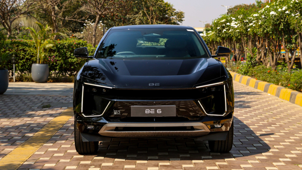 BE 6e in Stealth Black