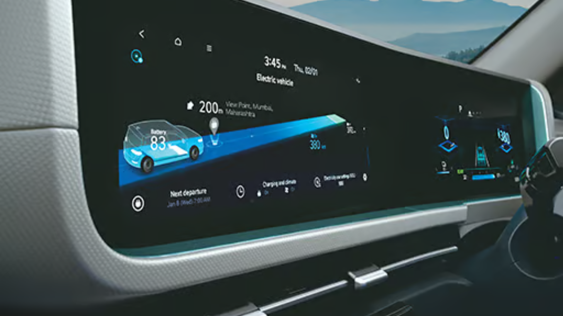 Curved Infotainment screen